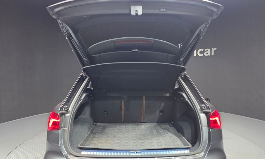 Audi Q3 35 TDI Quattro Premium, 2023