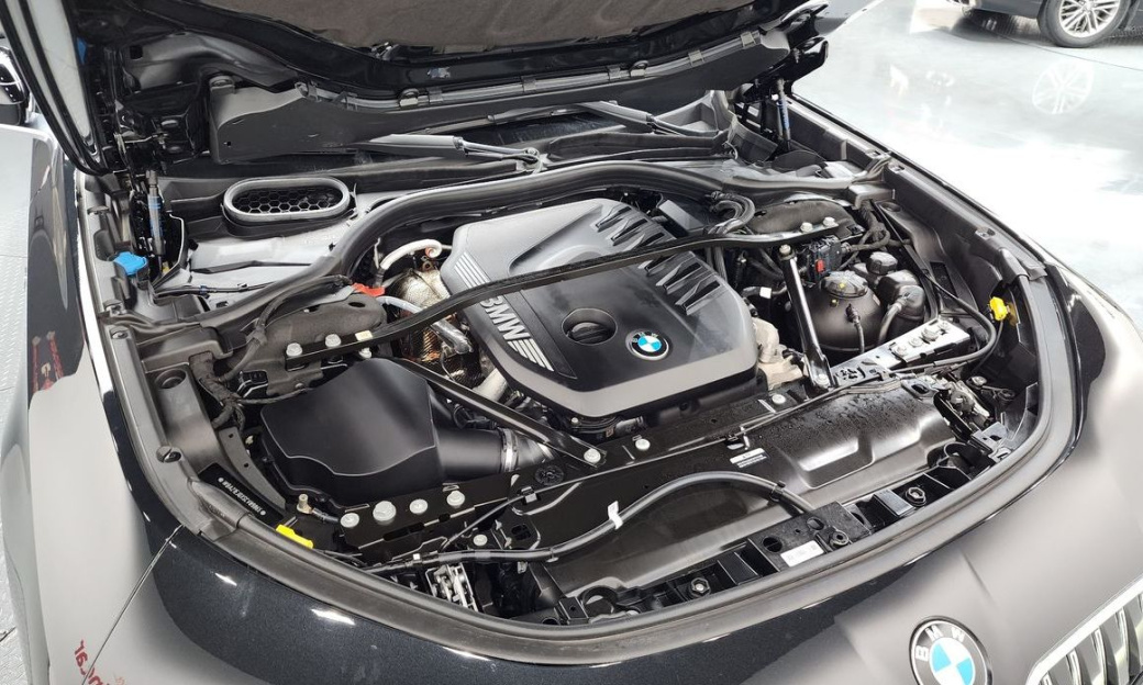 BMW 7-Series 740d xDrive M Sport, 2025