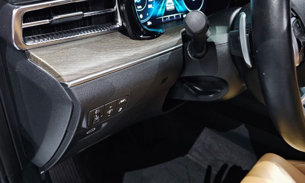 Kia K5 2.0, 2023