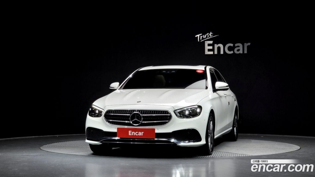 Mercedes-Benz E-Class E350 4MATIC Avantgarde, 2022