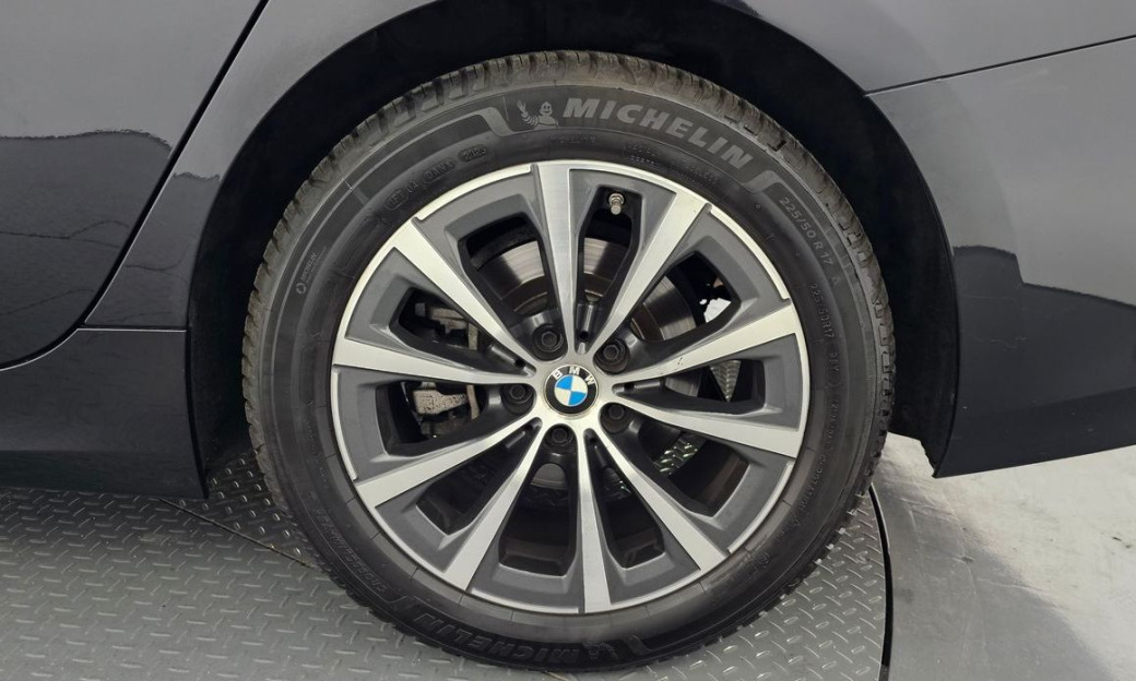 BMW 3-Series 320d xDrive, 2023