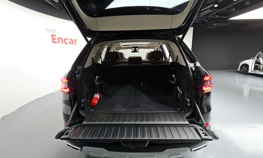 BMW X5 xDrive 40i M Sport, 2023