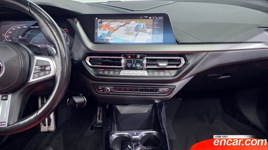 BMW 1-Series M135i xDrive, 2022