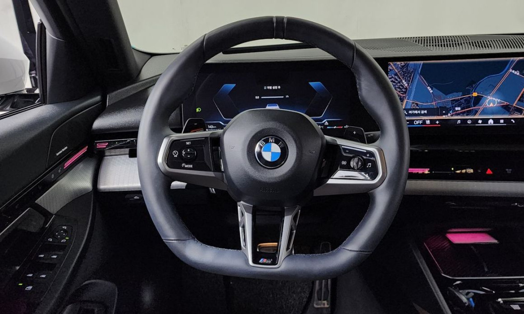 BMW 5-Series 520i M Sport, 2024