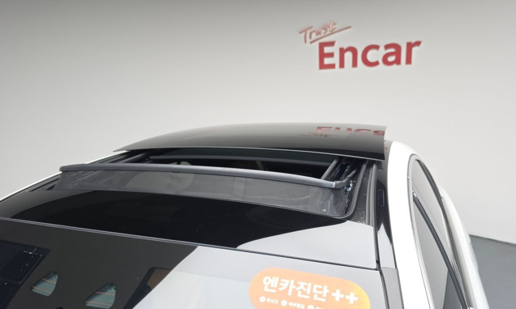 Mercedes-Benz E-Class E200 Avantgarde, 2024