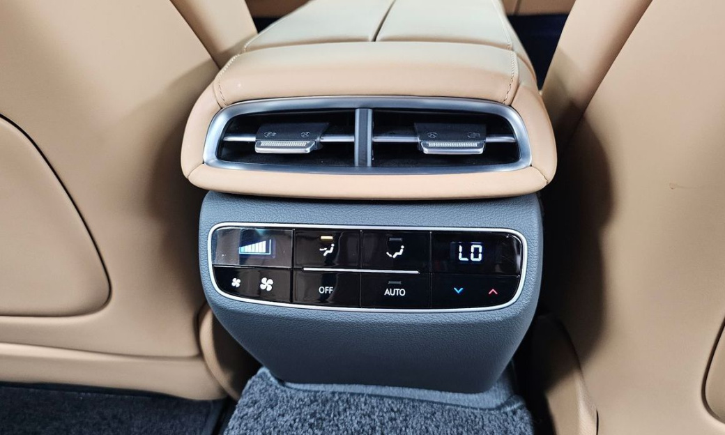Genesis G80 Gasoline 2.5 Turbo AWD, 2022