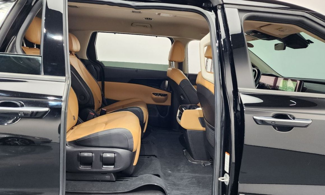 Kia Carnival 7-Seater Noblesse, 2022
