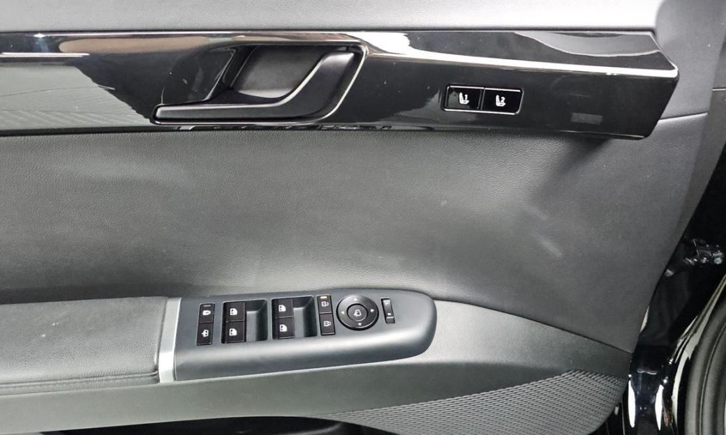 Hyundai Grandeur 2,5 Gasoline 2WD, 2023