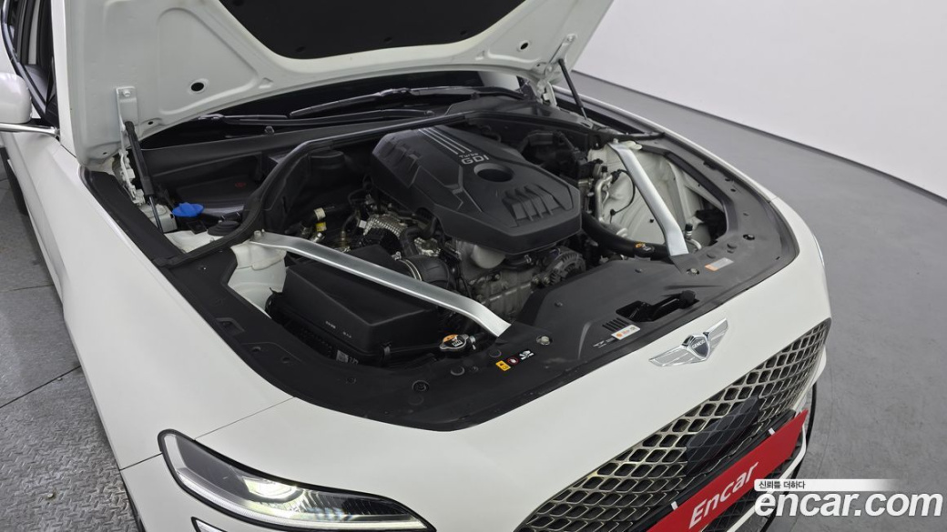 Genesis G70 Gasoline 2.0T 4WD, 2022