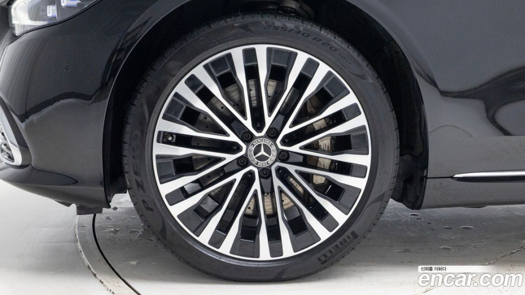 Mercedes-Benz S-Class S580L 4MATIC, 2023