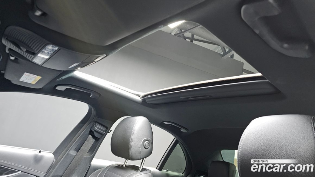 Mercedes-Benz E-Class E250 AMG Line, 2023