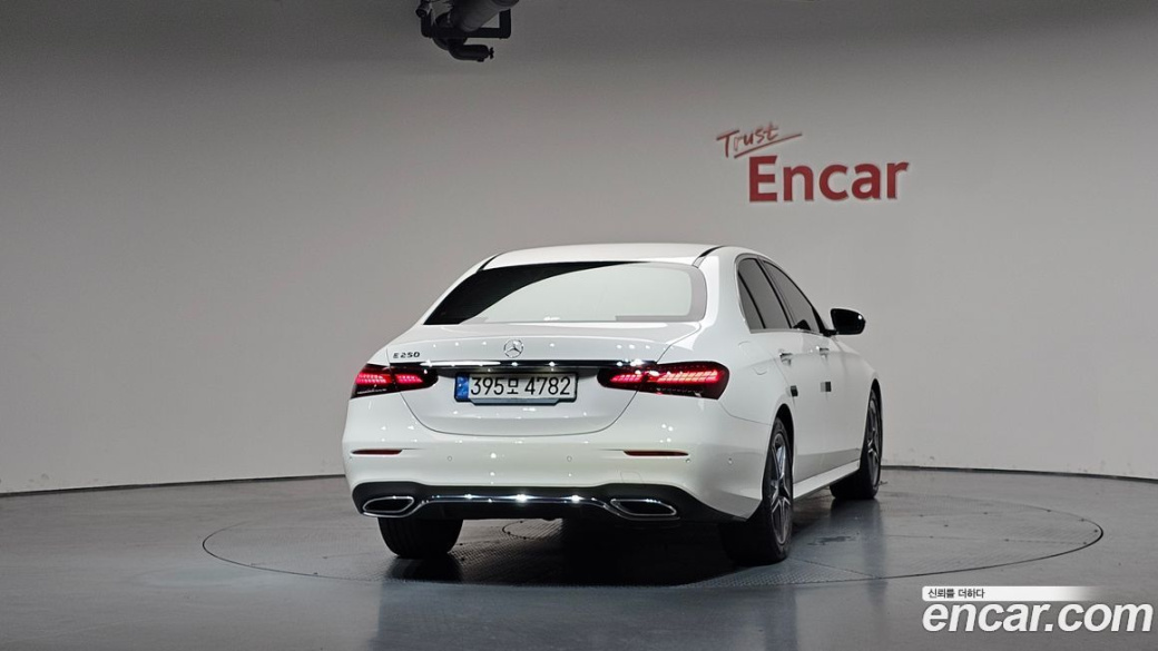 Mercedes-Benz E-Class E250 AMG Line, 2023