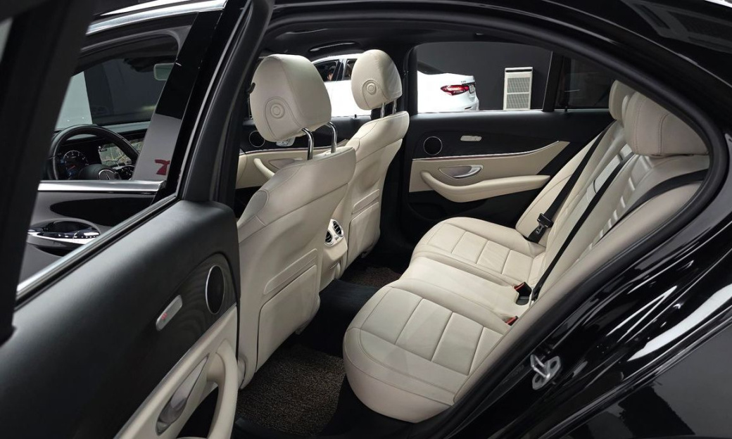 Mercedes-Benz E-Class E250 Avantgarde, 2022