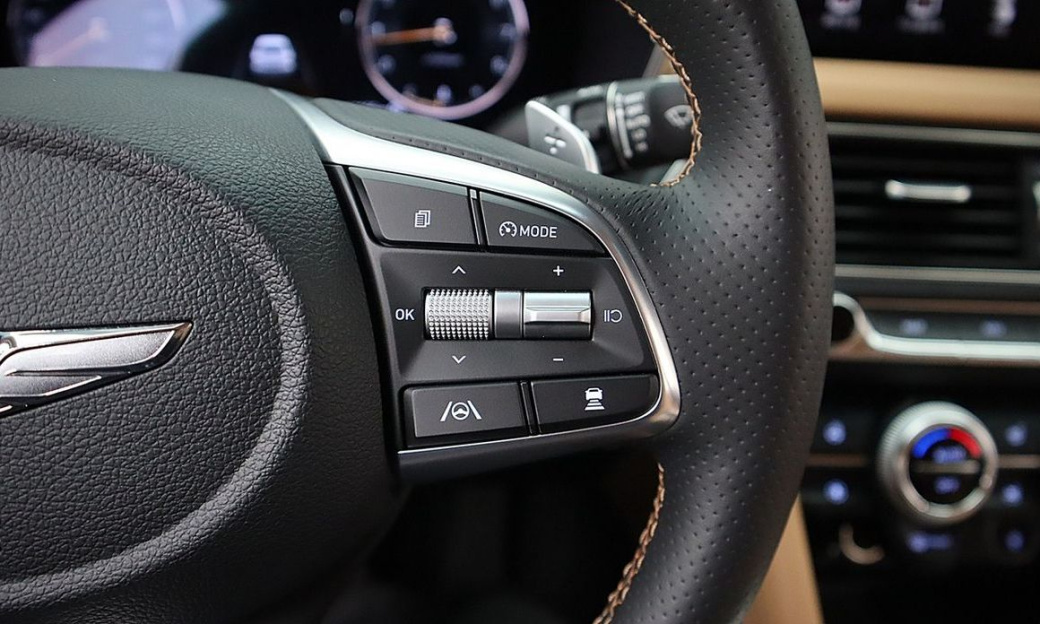 Genesis G70 Gasoline 2.0T 4WD, 2022