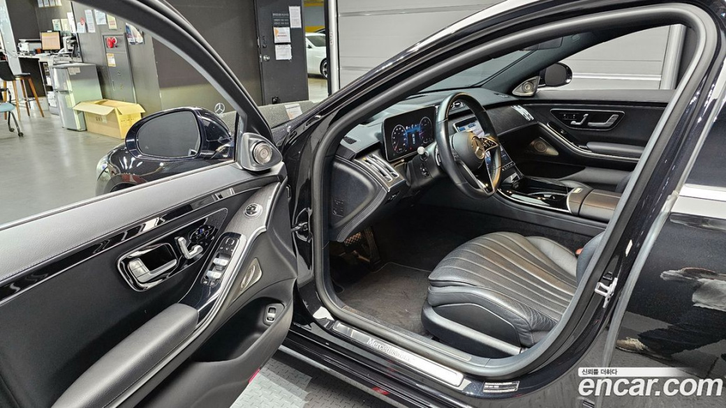 Mercedes-Benz S-Class S350 d, 2022