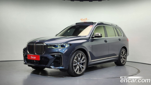 BMW X7 M50i 6STR, 2022