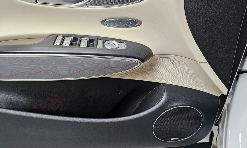 Genesis GV70 2.5T Gasoline AWD, 2024