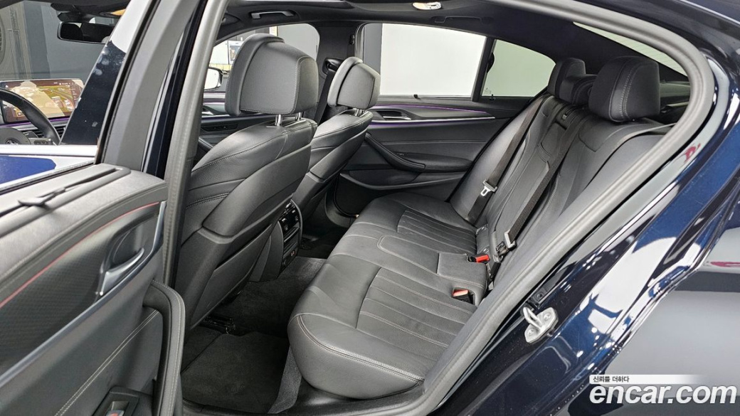 BMW 5-Series 520i M Sport, 2023