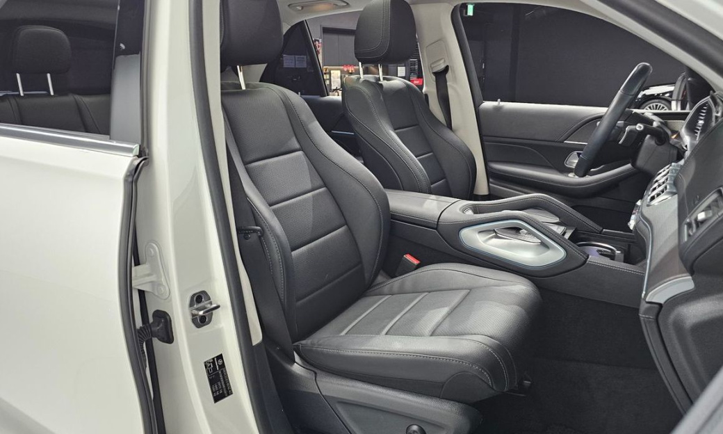Mercedes-Benz GLE-Class GLE300d 4MATIC, 2024