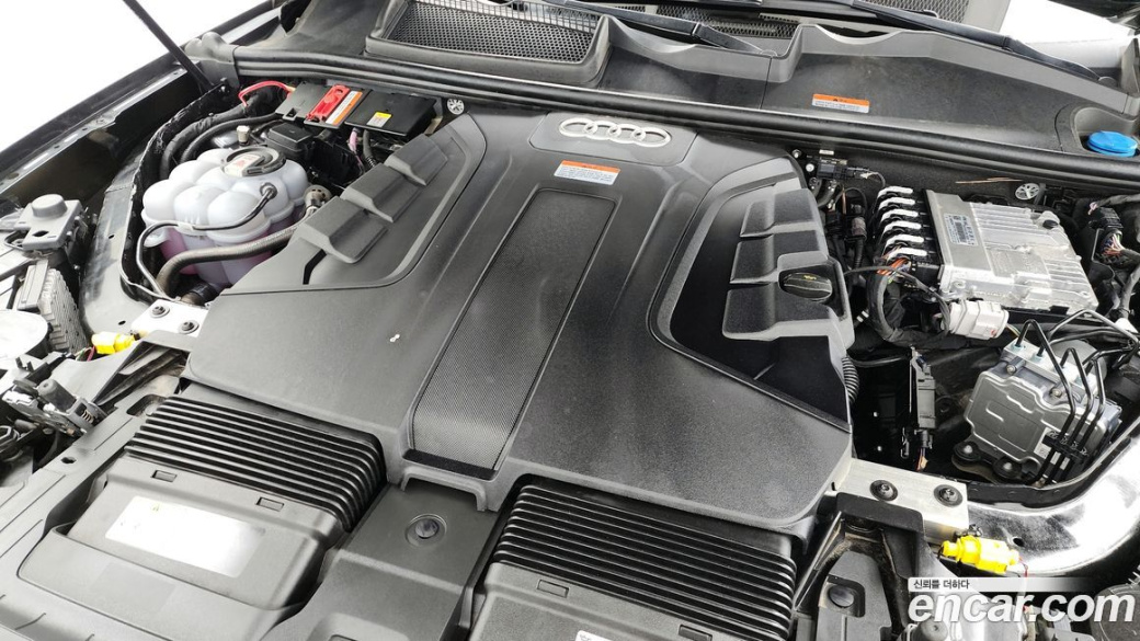 Audi Q7 45 TDI Quattro, 2023