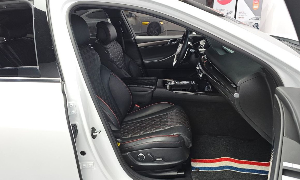 Genesis G80 Gasoline 2.5 Turbo AWD, 2022