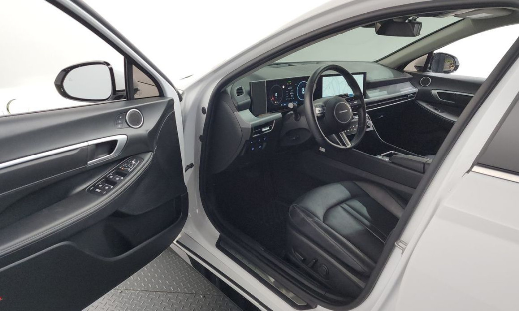 Hyundai Sonata 2.0, 2025