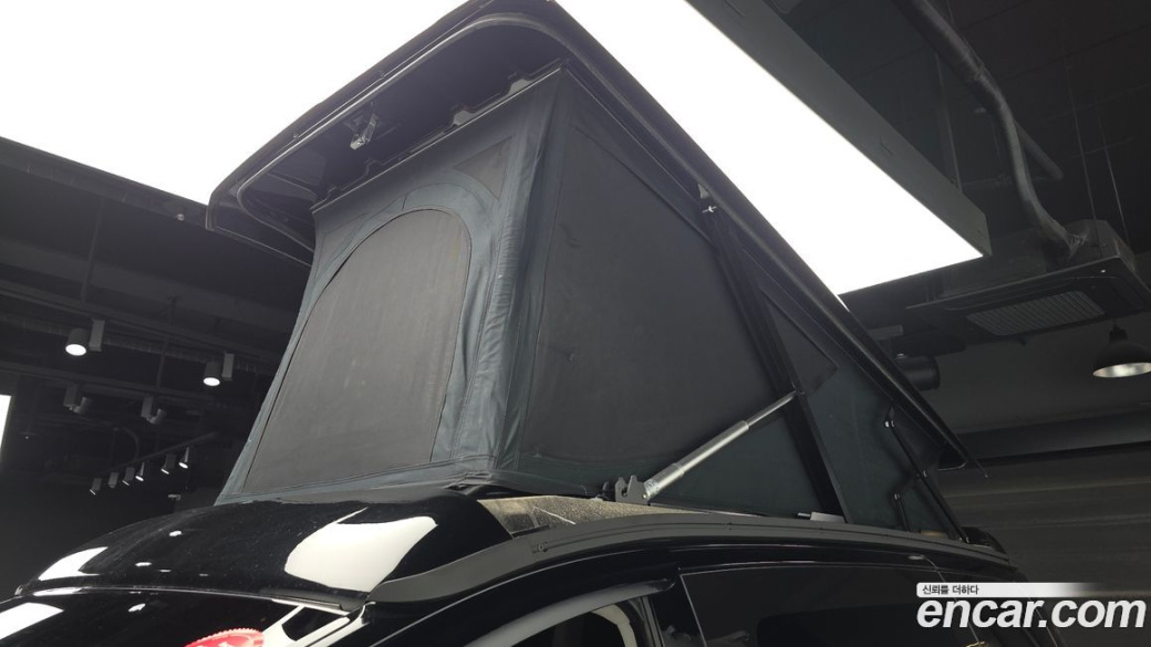 Hyundai Staria 2WD Camping Car, 2023