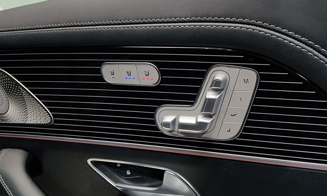 Mercedes-Benz GLS-Class Maybach GLS600 4MATIC, 2023