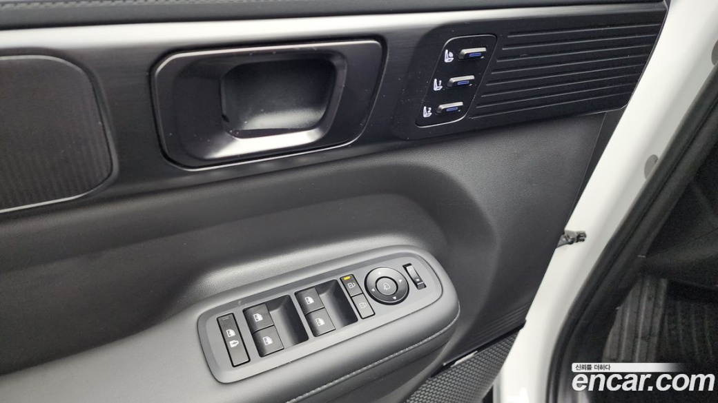 Hyundai Santafe Gasoline 2.5T 4WD, 2024