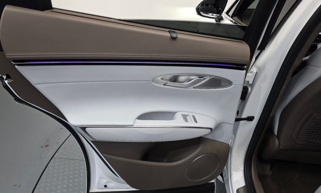 Genesis GV70 2.5T Gasoline AWD, 2025