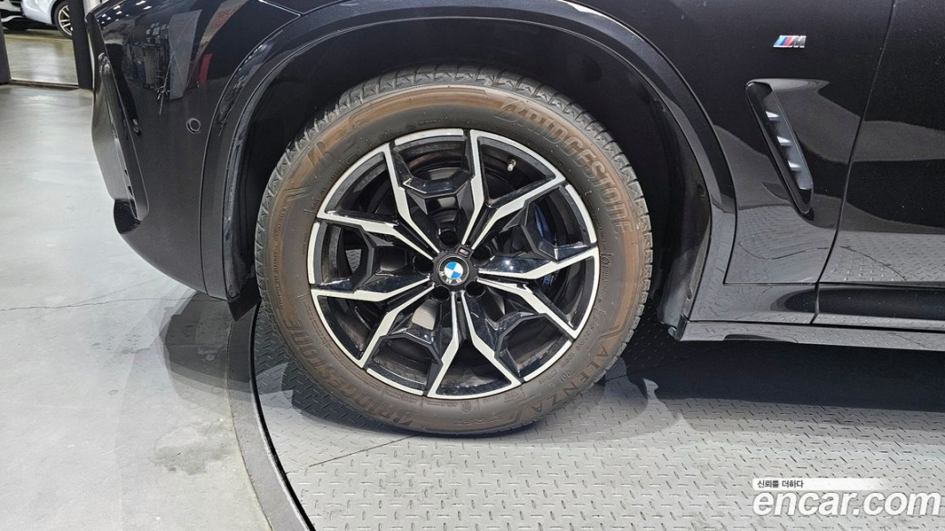 BMW X4 xDrive20i M Sport, 2024