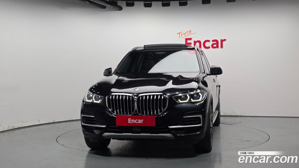 BMW X5 xDrive 40i xLine, 2022