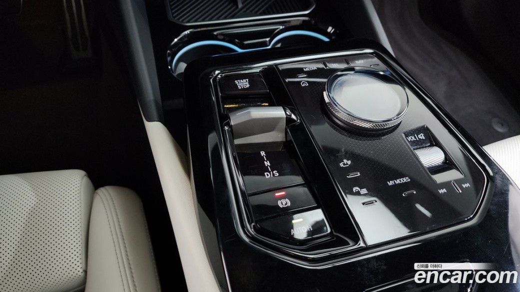 BMW 5-Series 520i M Sport, 2025