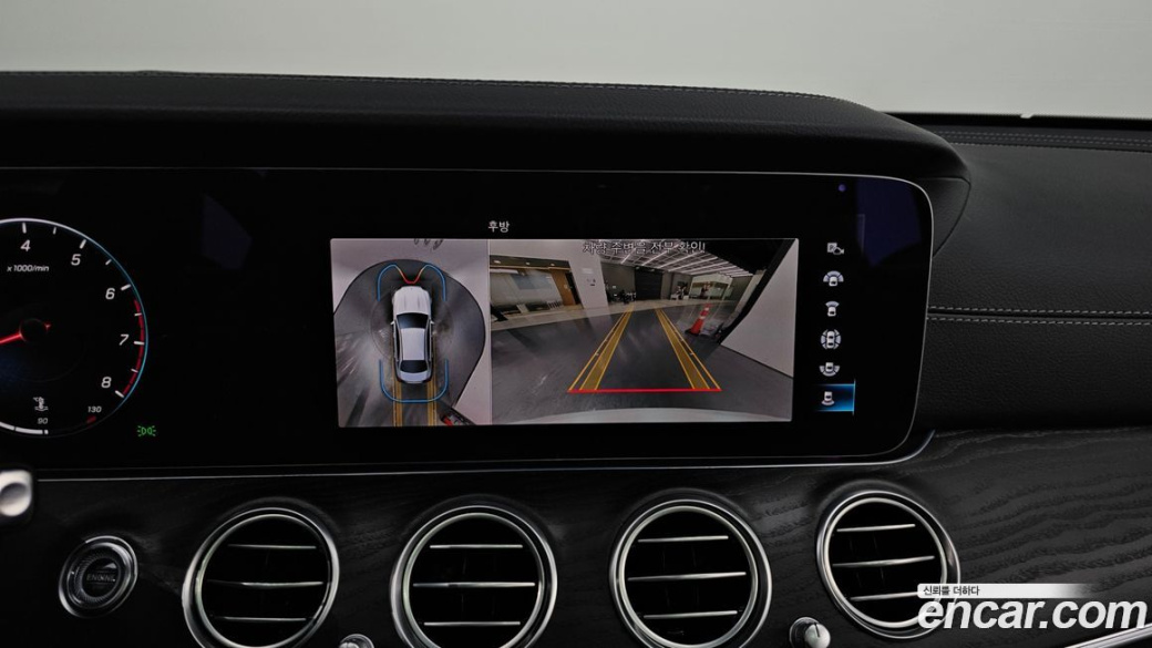 Mercedes-Benz E-Class E250 AMG Line, 2023