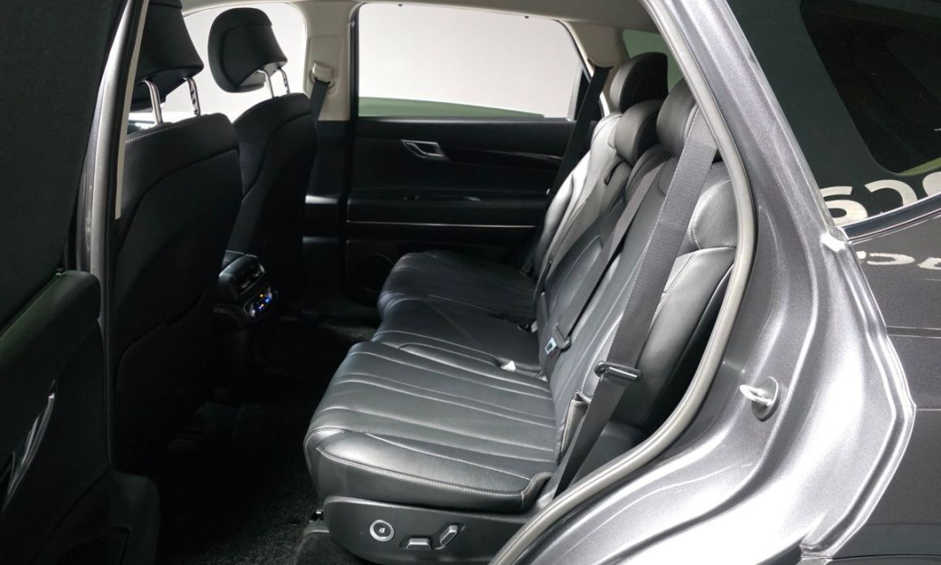 Genesis GV80 2.5T Gasoline 2WD, 2021