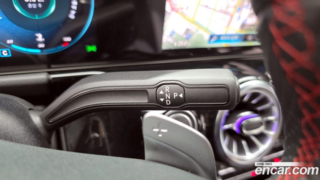Mercedes-Benz GLA-Class GLA250 4MATIC, 2023