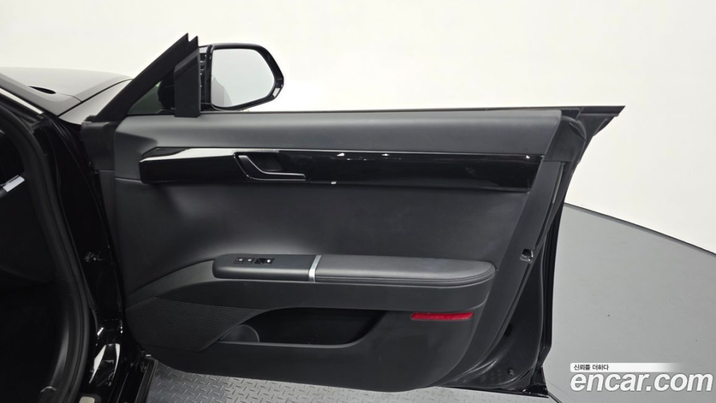 Hyundai Grandeur 2,5 Gasoline 2WD, 2023