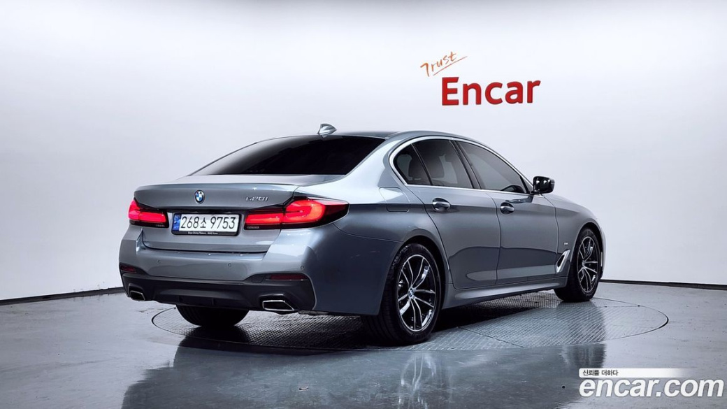 BMW 5-Series 520i M Sport, 2023