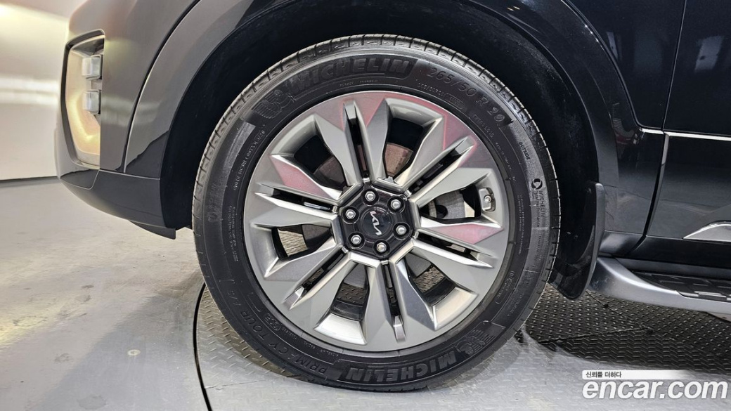 Kia Mohave Diesel 3.0 4WD 6-Seater, 2022