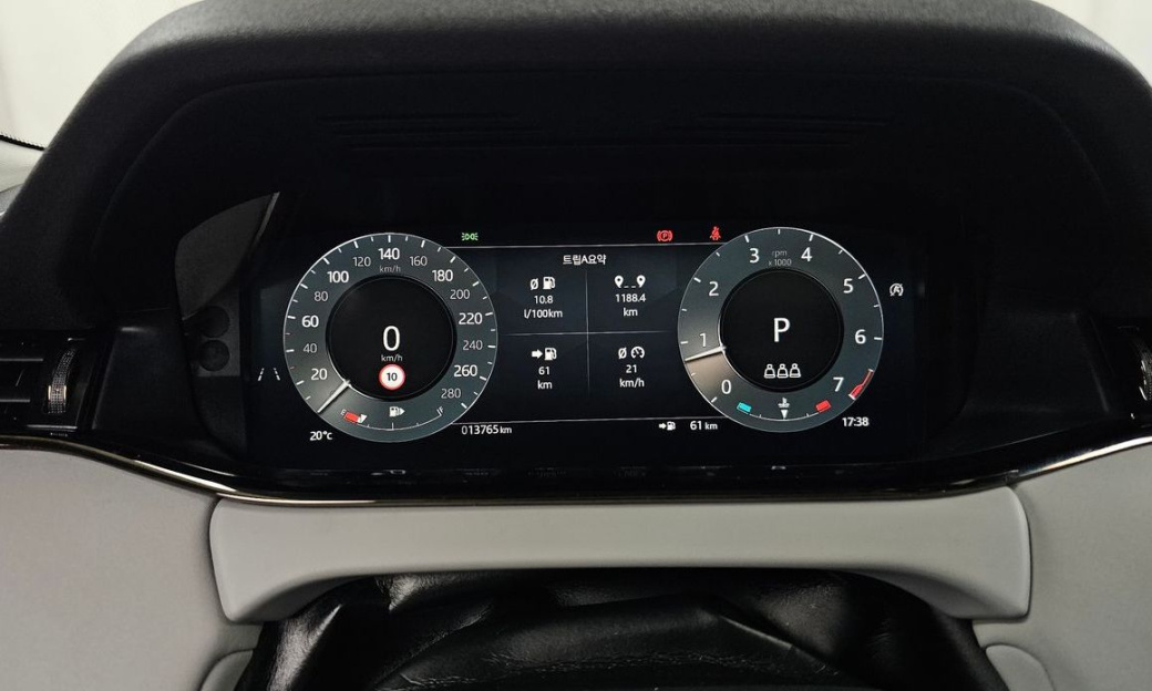 Land Rover Range Rover Evoque P250 S, 2025