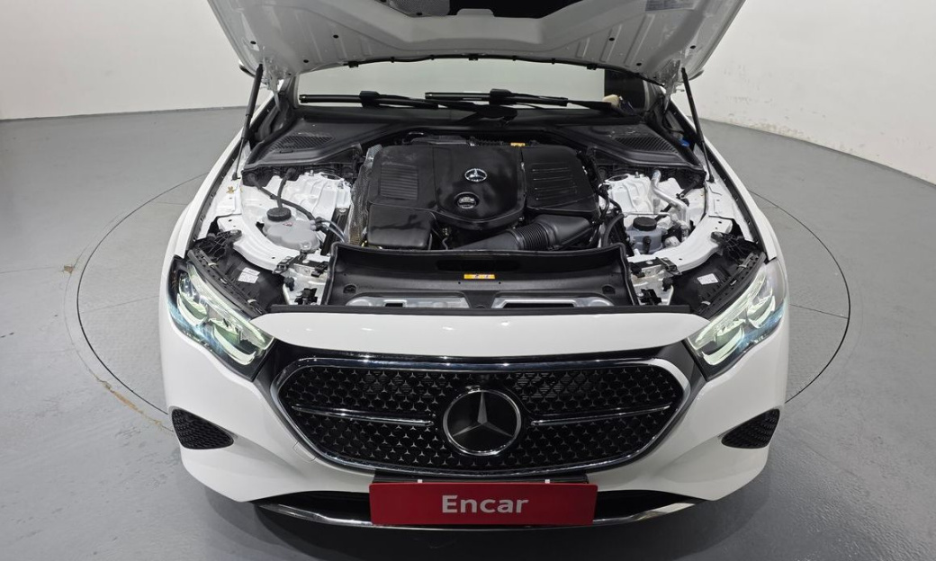 Mercedes-Benz E-Class E200 Avantgarde, 2025