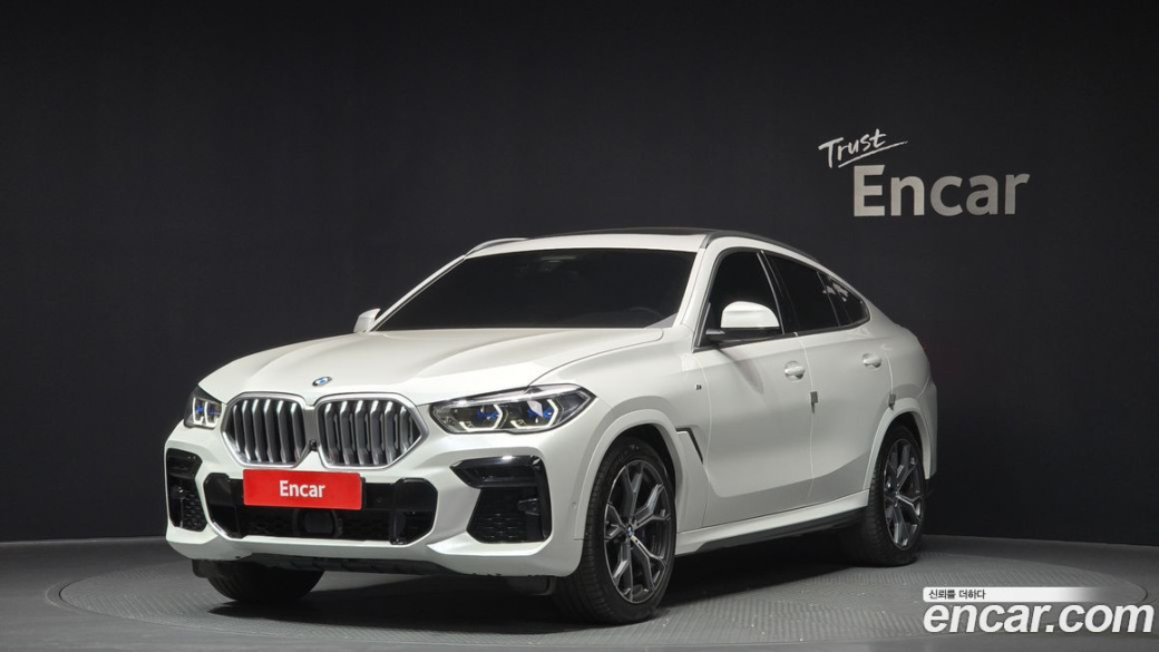 BMW X6 xDrive40i M Sport, 2023