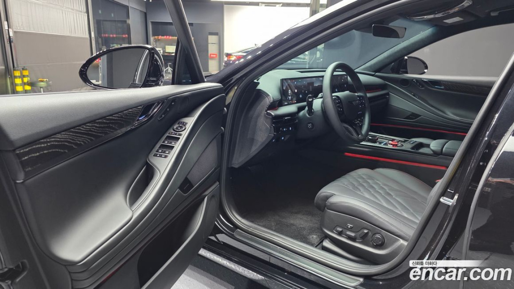 Genesis G80 Gasoline 2.5 Turbo AWD, 2026