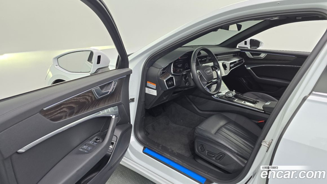 Audi A6 40 TDI Premium, 2022