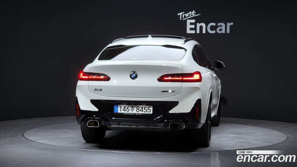 BMW X4 xDrive20i M Sport, 2023