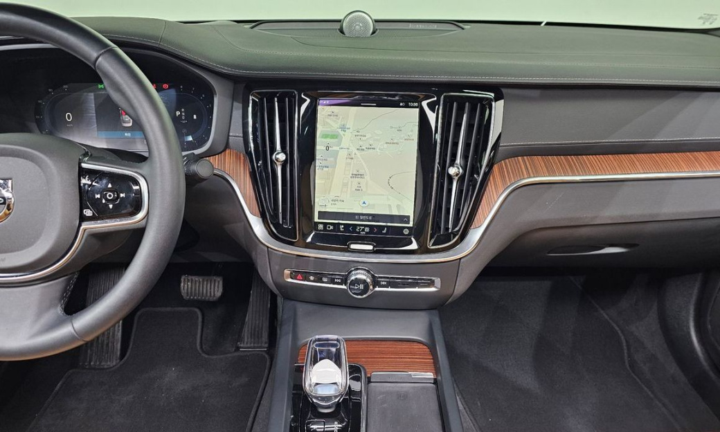 Volvo S60 B5 Ultra Bright, 2025