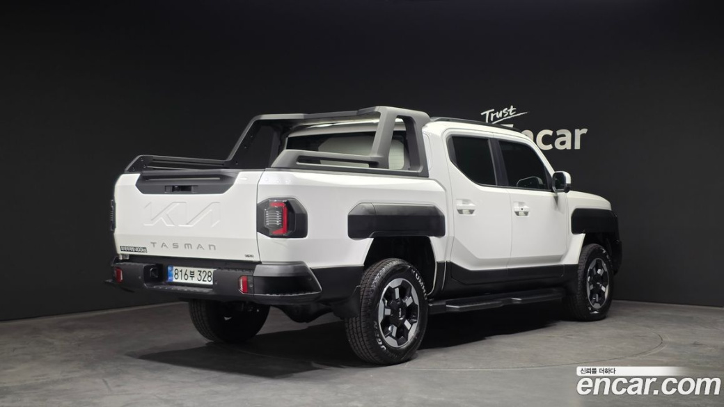 Kia Tasman 2.5T Gasoline 4WD, 2026