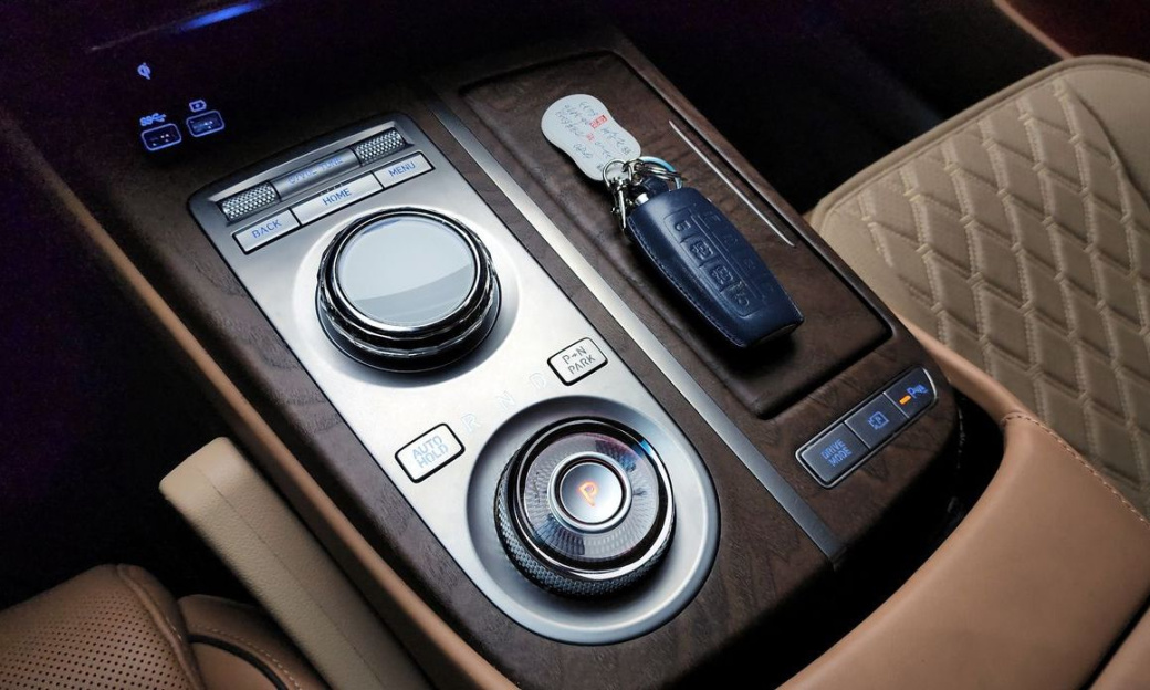 Genesis G80 Gasoline 2.5 Turbo 2WD, 2023