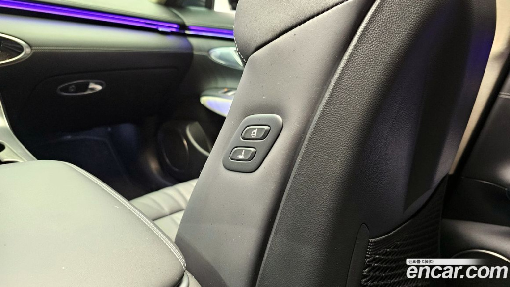 Genesis GV70 2.5T Gasoline AWD, 2025