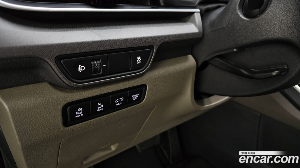 Kia Carnival 9-Seater Noblesse, 2025
